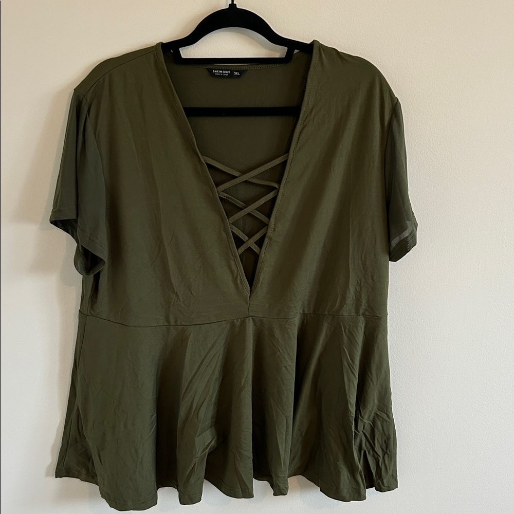 Plus - Deep V Neck Criss Cross Top - 3X